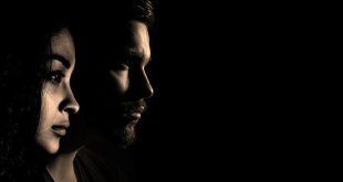 Ginnastica facciale: tonificare i muscoli per rallentare l’invecchiamento