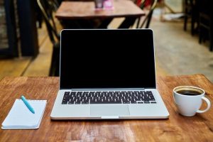 I benefici della scrittura espressiva sulla salute mentale