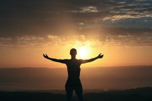 L’arte della gratitudine: effetti psicologici e neuroscientifici